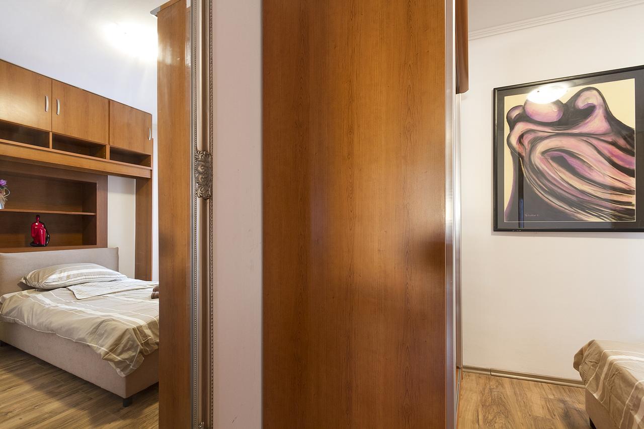Apartment Nino Rovinj Ruang foto